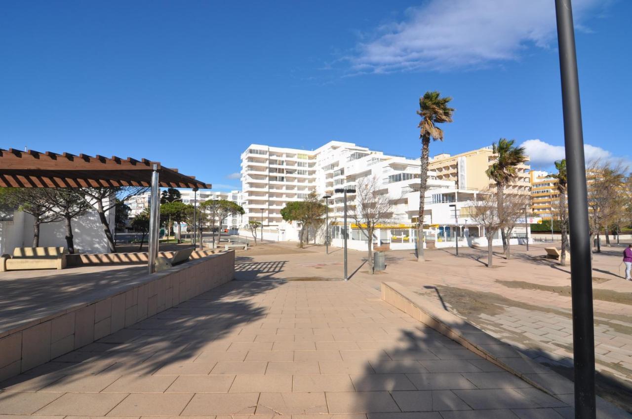Rnet - Marenostrum 42 Roses Exterior photo